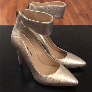 Via Spiga Silver Heels with ankle strap  Size 6.5